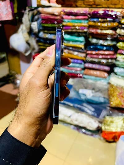 Water pack. . 256 GB nd bettry 95