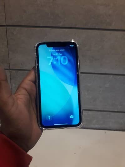 iphone 11 wter pack 2month sim time available 82 battery health