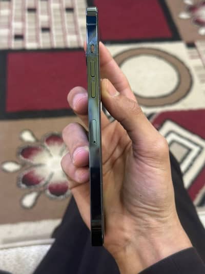 12 pro max 128 gb factory