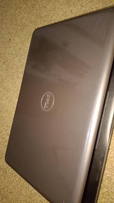 Dell Laptop For Sale in just 23000