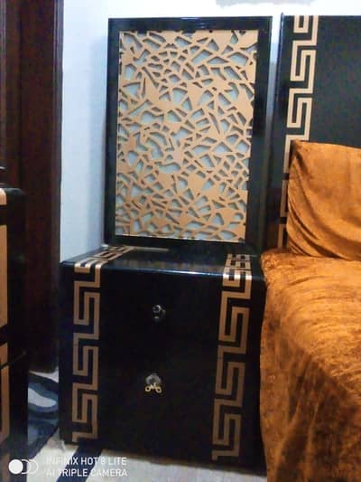 Lights side tables with King size bed Wall Mirror 6 drawers dressing