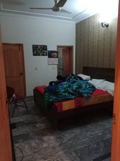 5 Marla VIP Upper Portion For Rent In Johar Town Phase Two Block Q And Emporium Mall