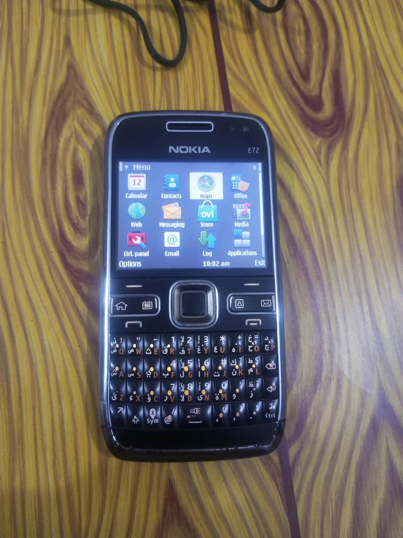 Nokia E72i (E-Series) 0