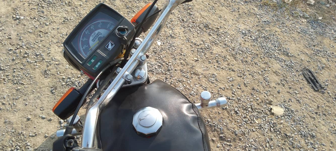 ہنڈا سی ڈی 70 فل تیار 2