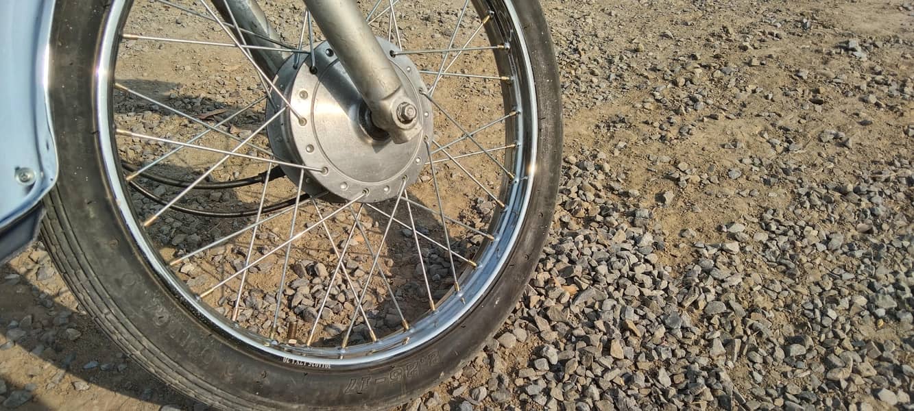 ہنڈا سی ڈی 70 فل تیار 8