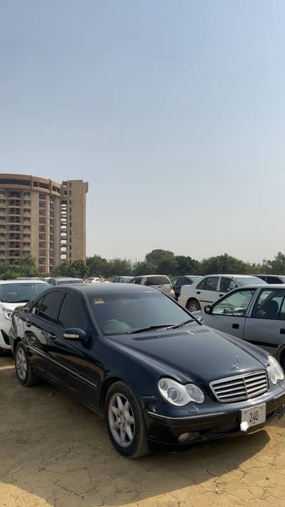 Mercedes C Class C240 model 2002