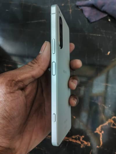 Sony Xperia 5 mark IV Water pack