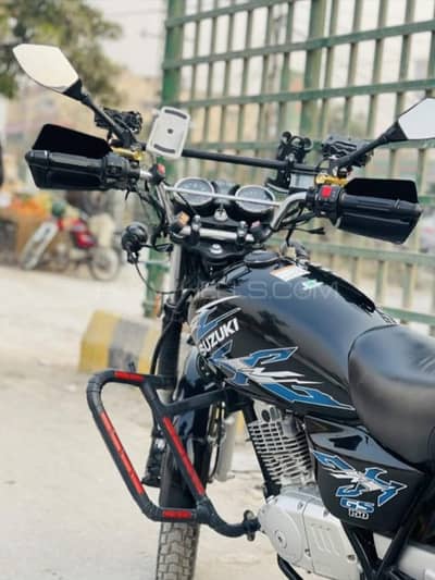 Suzuki GS 150 SE 2022