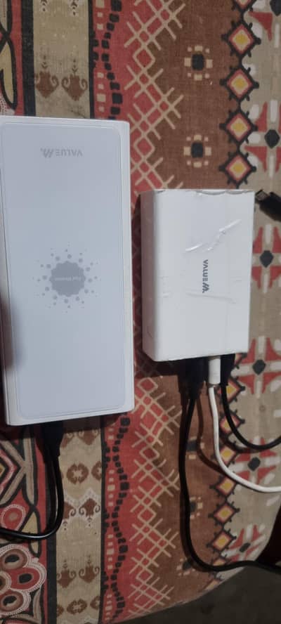 branded wriless power benk 20000 mah
