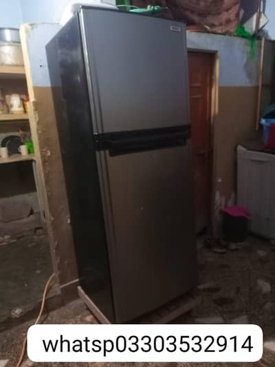 fridge orient larg size original condition in lalukhet 03112984471