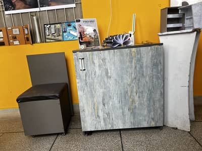 Foldable Console study table