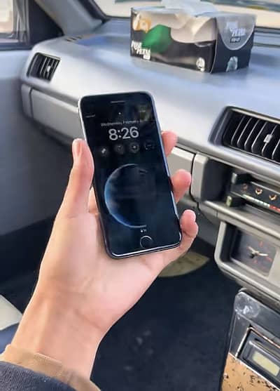 iPhone 8 betrry84 gb64 all ok