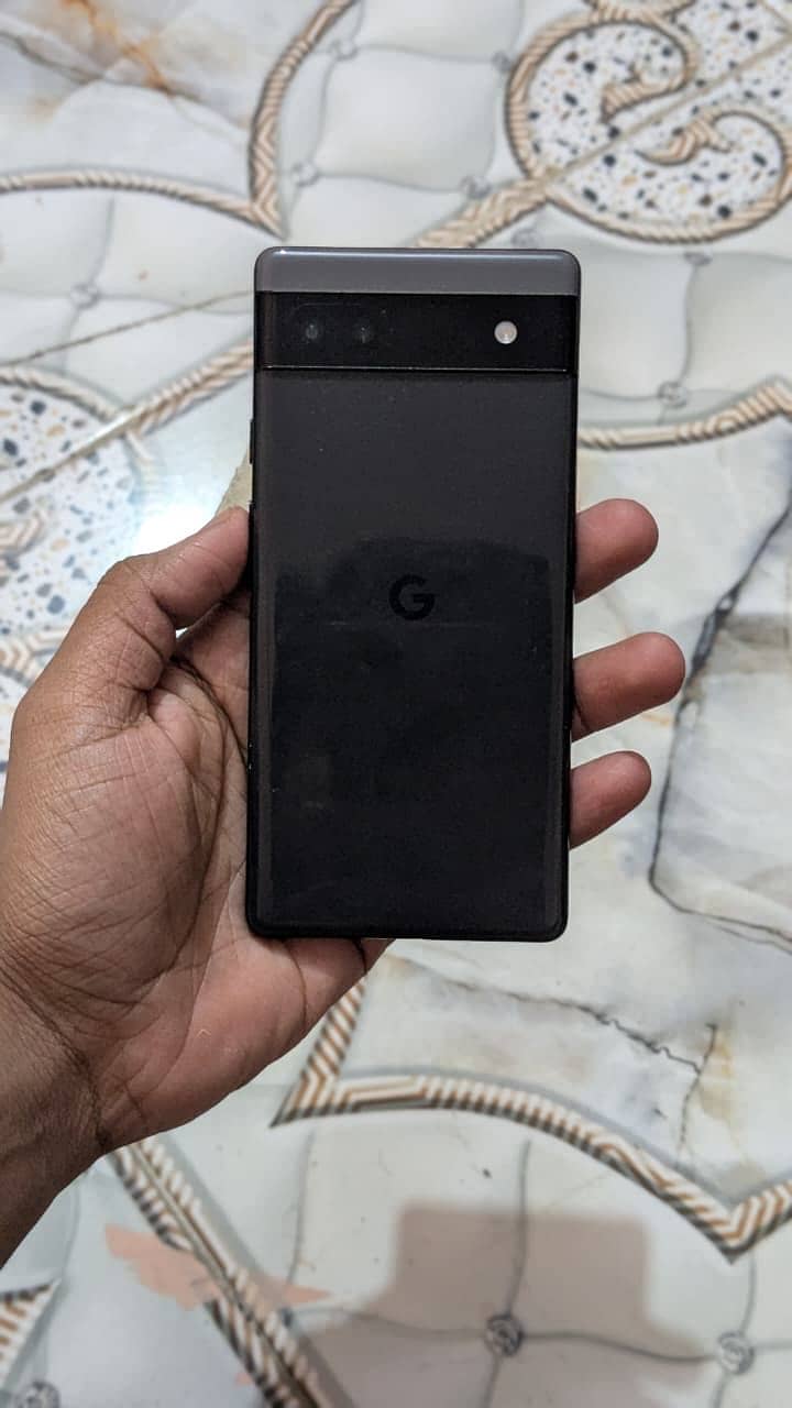 Google Pixel 6A 1