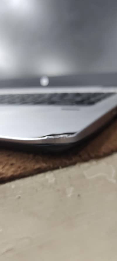 Hp Core i5 7th genration 128 graphic 8/256 gb