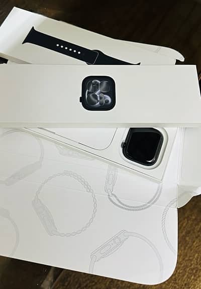 Apple Watch Series 11 46mm Jet Black Cellular+Gps