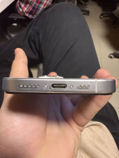 iPhone 16 pro Max non-PTA jv