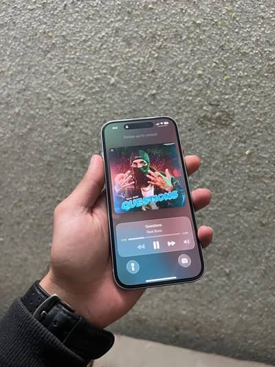 Iphone 15 sim glitch dual physical sim variant