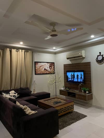 Modern Furnished apartment for Daily & short stays