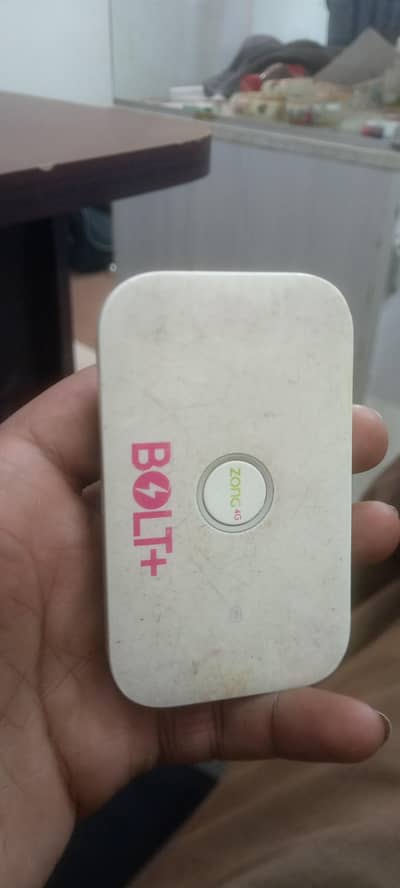 03195212208 Zong bolt plus unlocked all sims 1 day plis battery