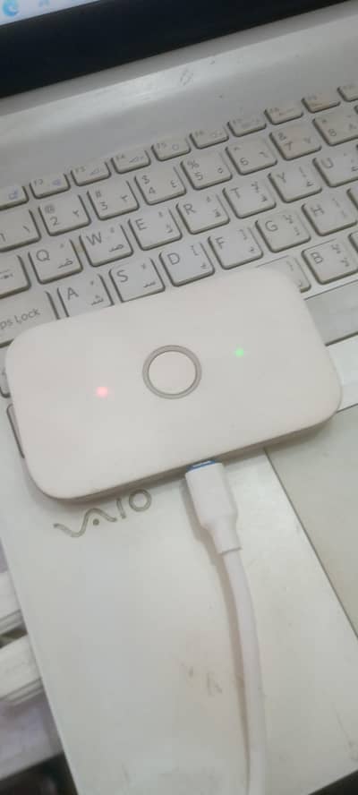 03195212208 Zong bolt plus unlocked all sims 1 day plis battery