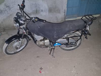 gari chalana m bilkul thk h koi km ni  2013 8 month ki h