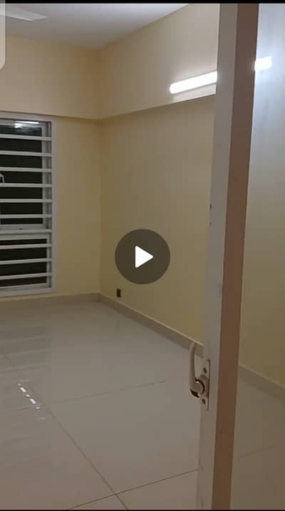 4 bed dd brand new flat for rent