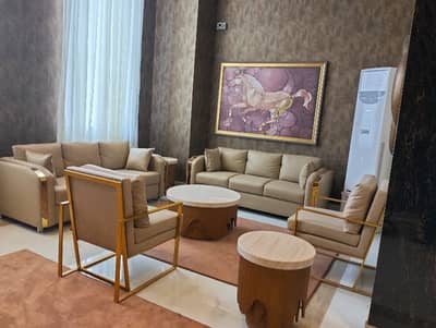 Semi Furnished Office Available For Roshan Trade Center 1013 Square Feet At Prime Location Of Shaheed E Millat With All Modern Facilities 24-7 Operating