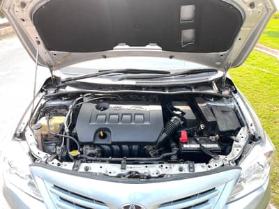 Toyota Corolla Altis 2011