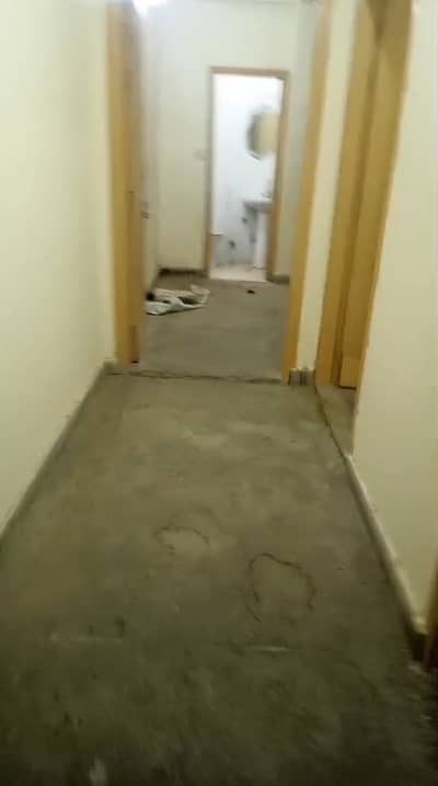 2 Bedroom Flat Attached Bathroom Separate Kitchen With Water And Gas And Electric Available For Rent