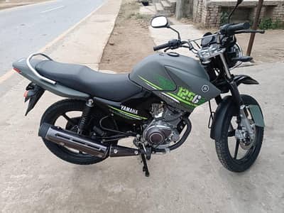 125 ybrg smooth ride look like new