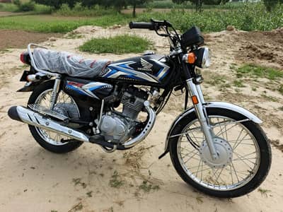 Honda 125 25 model