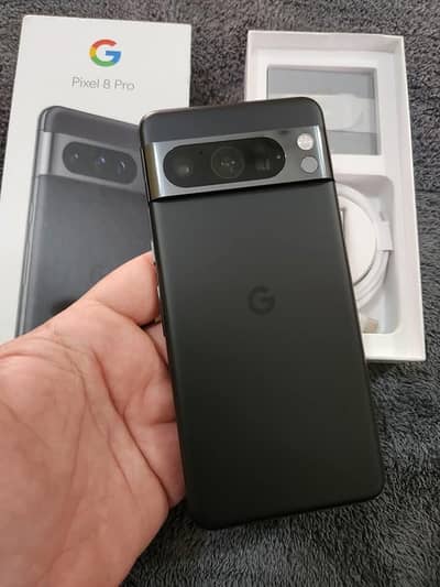 Google pixel 8 pro 12+256 complete box0301/35/64725 my Whatsapp