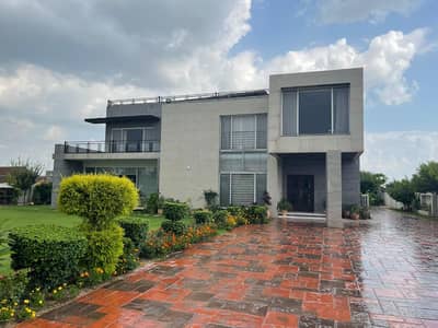 5 Kanal Farm House At Prime Location In Gulberg Green Islamabad Available For Rent Yearly Or Monthly Or Daily Basis