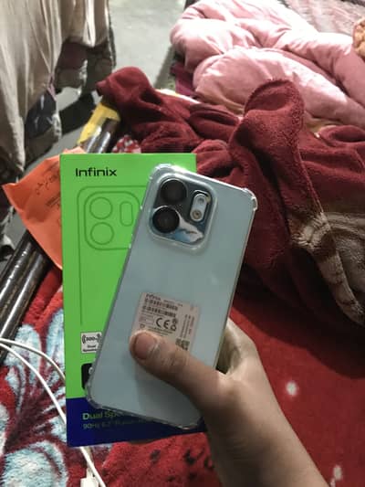 Infinix smart 9 4 plus 4 64 memery