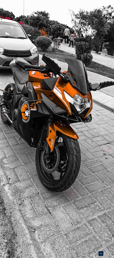 Suzuki GSXR Replica 400cc Dual cylinder