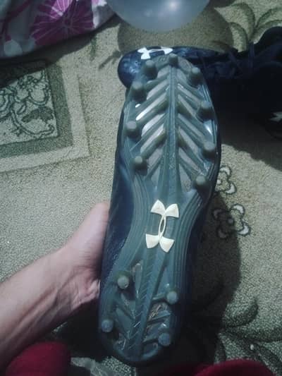 football shoes imported