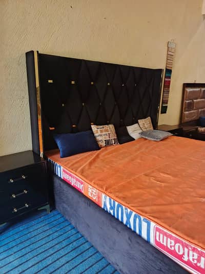 king size Bedset with Spring Mattress