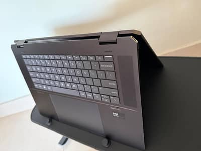 Premium HP Spectre x360 16" (Intel Evo Edition) core ultra 7