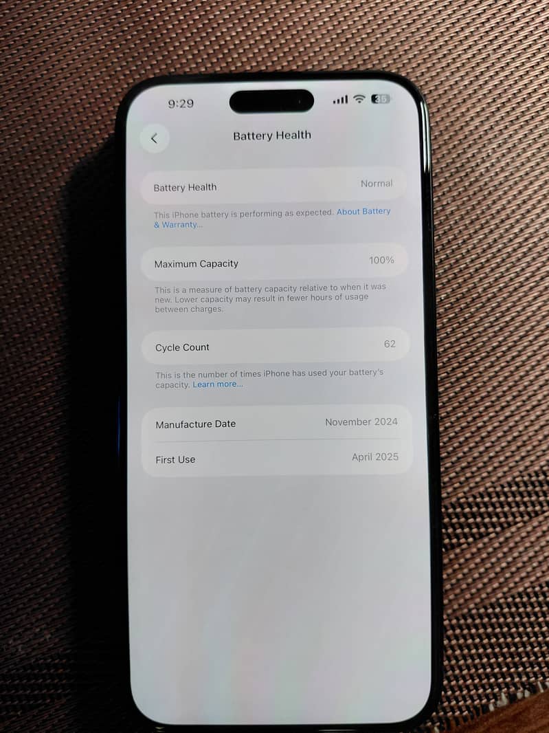 Apple iPhone 16 Plus 3