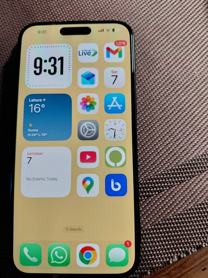 Apple iPhone 16 Plus 4