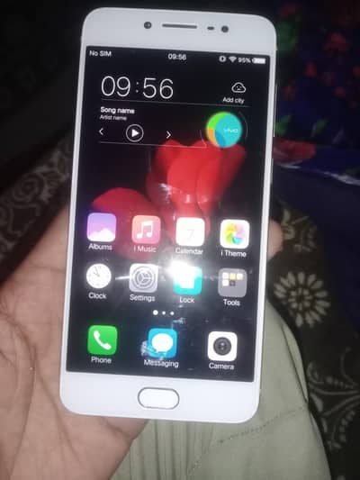 vivo x7 4gb 128gb non pta 10/10