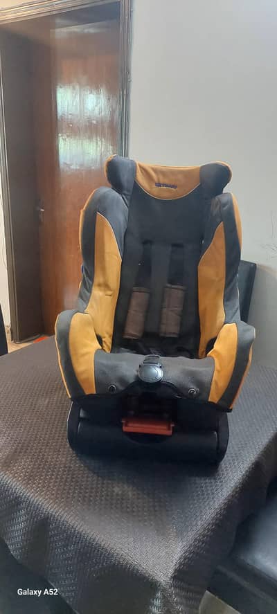 baby car seat in good condition