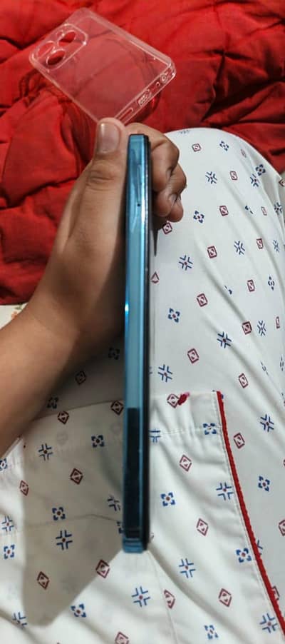 With full accessories.