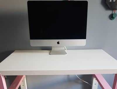 UAE imported Apple I-mac (21.5inch)