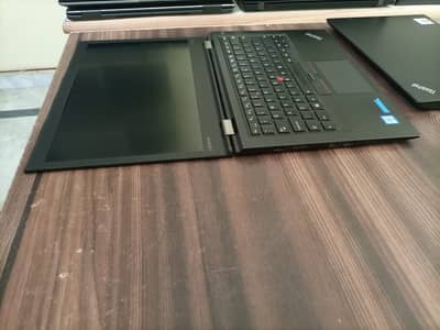 Lenovo Thinkpad X1 Carbon Core i7-6600U Gen 8GB 256GB SSD 14″ 2K Disp