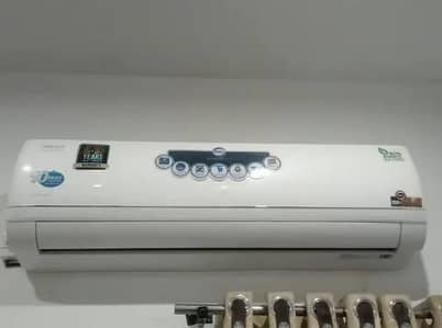 Pel 1.5 ton inverter Ac like brand new