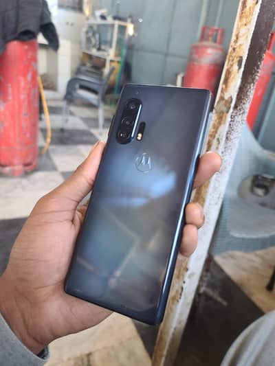 Motorola Edge plus Condition 9.5/10