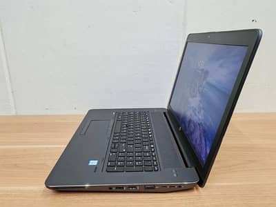 HP ZBook 17 G3 Workstation Laptop – i7 / 16GB / Quadro 4GB