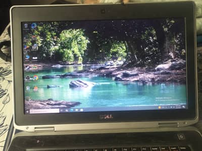 **Urgent sale laptop  i5 Dell with2 batteries***