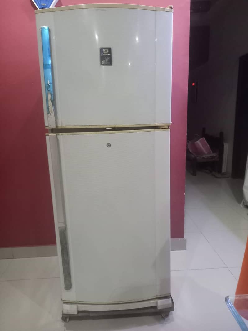 Refrigerator 0